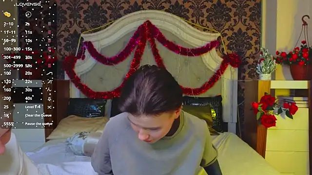 Snapshot of Tara_Lawson chatting on 12, 1, 2026 Tara Lawson online show from 12, 1, 2026