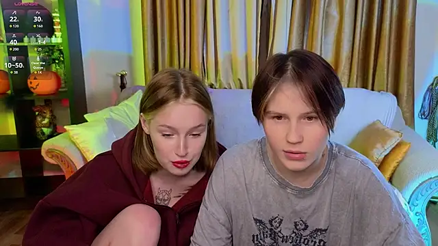 Snapshot of Tara_Lawson chatting on 19, 11, 2025 Tara Lawson online show from 19, 11, 2025