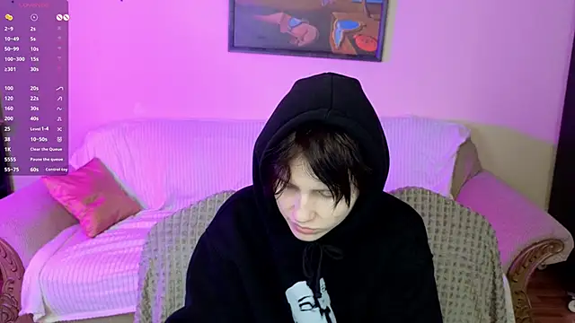 Snapshot of Tara_Lawson chatting on 13, 9, 2025 Tara Lawson online show from 13, 9, 2025