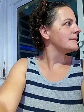 emiliemilf online show from 8, 3, 2026