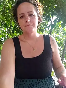 emiliemilf online show from 10, 4, 2026