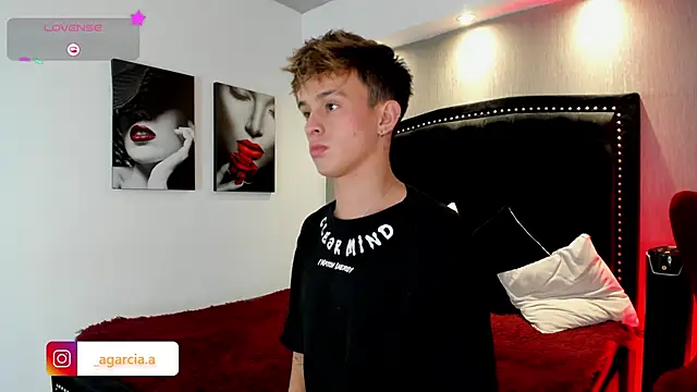 LiamWildx20 online show from 16, 2, 2026