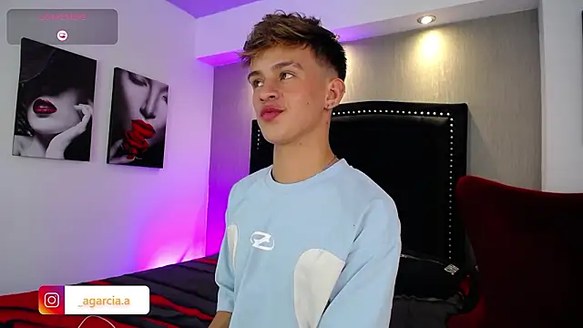 LiamWildx20 online show from 10, 3, 2026