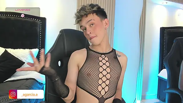LiamWildx20 online show from 19, 5, 2026
