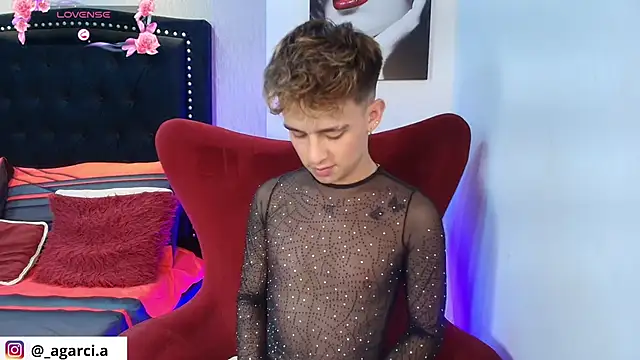 LiamWildx20 online show from 25, 9, 2025