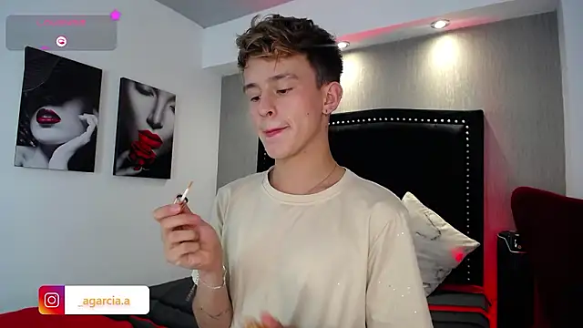 LiamWildx20 online show from 18, 2, 2026