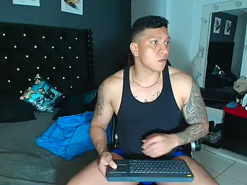 ethan dalton  online show from 22, 10, 2025