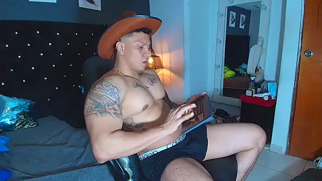 ethan dalton  online show from 31, 10, 2025