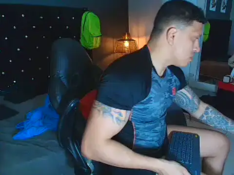 ethan dalton  online show from 6, 11, 2025