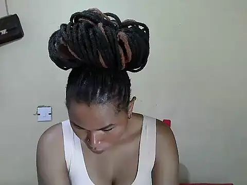 Creamy-Aisha online show from 13, 11, 2025