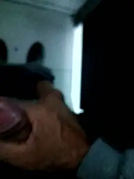 olyveyrah35 online show from 12, 1, 2026