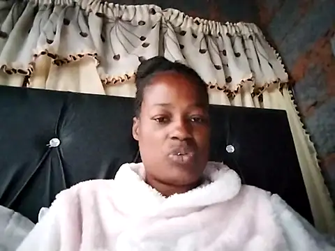 sexylira online show from 19, 5, 2026