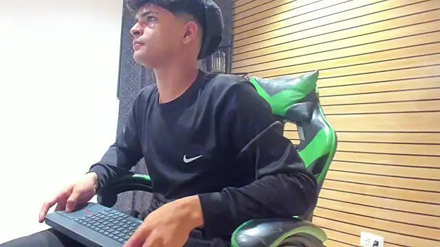 317894 online show from 9, 4, 2026