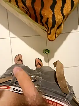 Dglo0000 online show from 28, 2, 2026