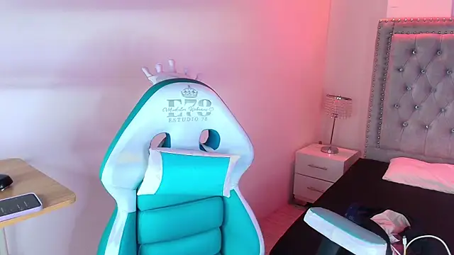 Lia adamsss online show from 25, 3, 2026