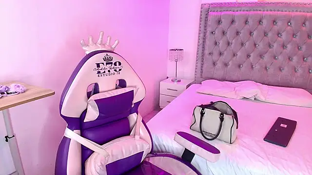 Lia adamsss online show from 2, 6, 2026
