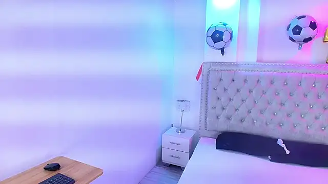 Lia adamsss online show from 10, 7, 2026