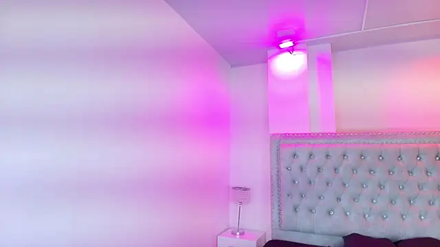 Lia adamsss online show from 8, 4, 2026