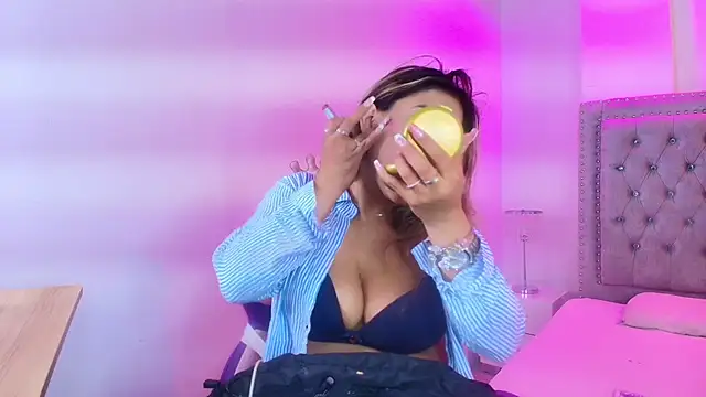 Lia adamsss online show from 16, 5, 2026