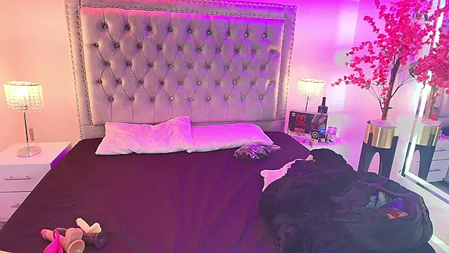 Lia adamsss online show from 13, 9, 2025