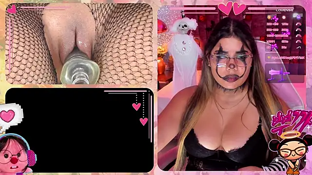 IsaCutie online show from 31, 10, 2025