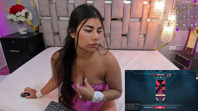 IsaCutie online show from 18, 3, 2025