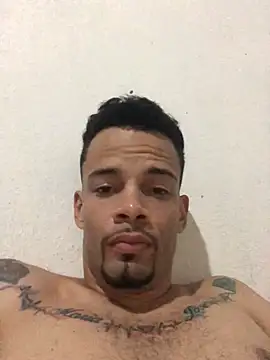 Snapshot of HenriquePhn chatting on 30, 5, 2026 HenriquePhn online show from 30, 5, 2026