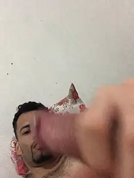 Snapshot of HenriquePhn chatting on 2, 6, 2026 HenriquePhn online show from 2, 6, 2026