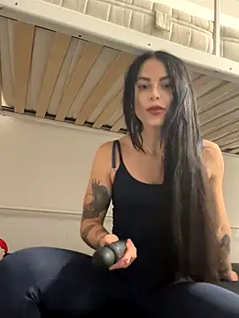 missninasparkle online show from 18, 11, 2025