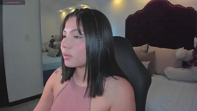 abby roux online show from 24, 10, 2025