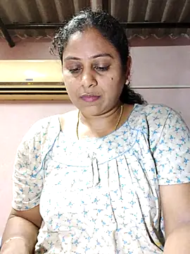 JENNIFERtamil online show from 15, 5, 2026