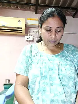 JENNIFERtamil online show from 23, 4, 2026