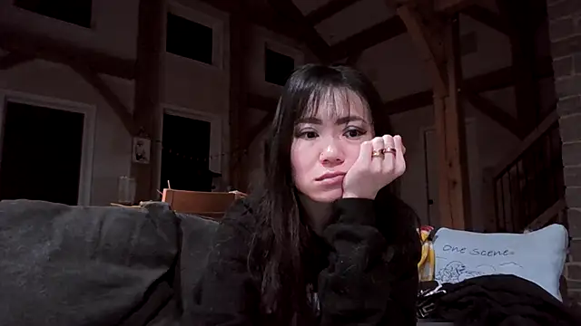 Snapshot of sopia2 chatting on 15, 11, 2025 sopia2 online show from 15, 11, 2025