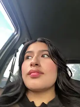 andrea gomes  online show from 19, 4, 2026