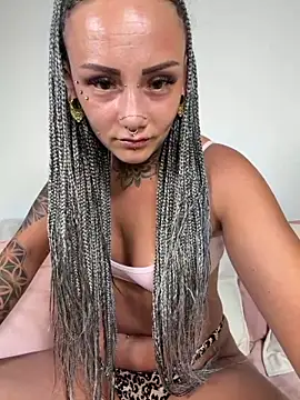 xxveraa vibe online show from 30, 6, 2026