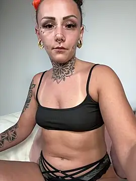 xxveraa vibe online show from 24, 5, 2026
