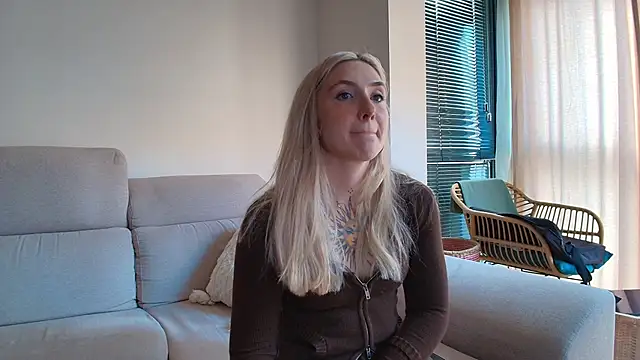 tattoobbgirl online show from 5, 2, 2026