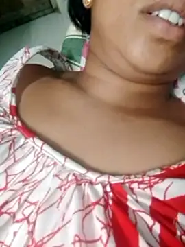 Sonajimo121994 online show from 26, 10, 2025