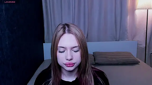 sex instructor vi online show from 19, 3, 2025