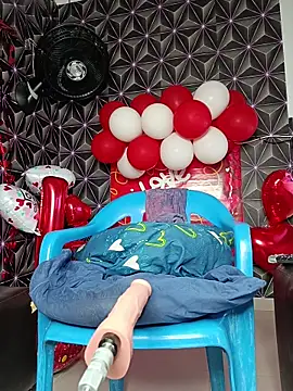 Megann 9 online show from 14, 2, 2026