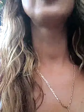 Snapshot of Brilliant-Splashes chatting on 1, 2, 2026 Brilliant-Splashes online show from 1, 2, 2026