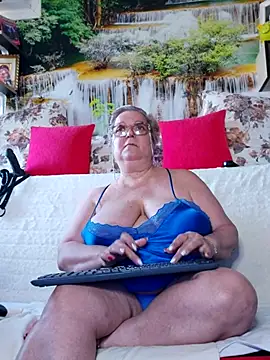 QueenPammy1 online show from 21, 9, 2025