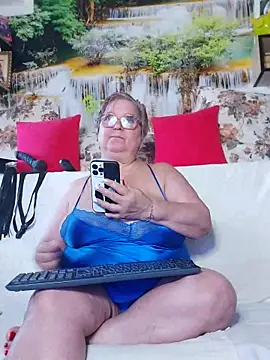 QueenPammy1 online show from 24, 9, 2025