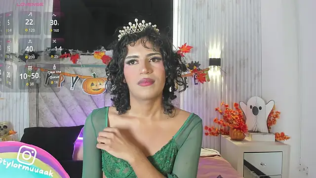 Taylor Harveey online show from 1, 11, 2025