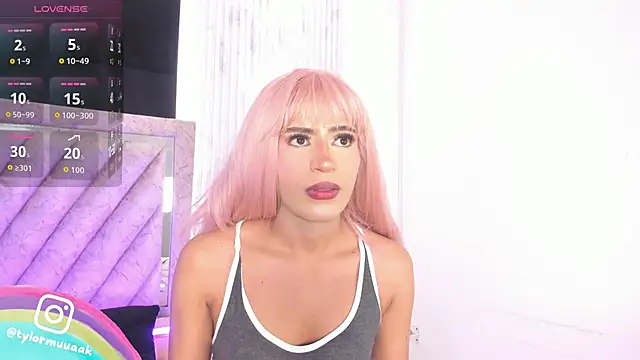 Taylor Harveey online show from 26, 11, 2025