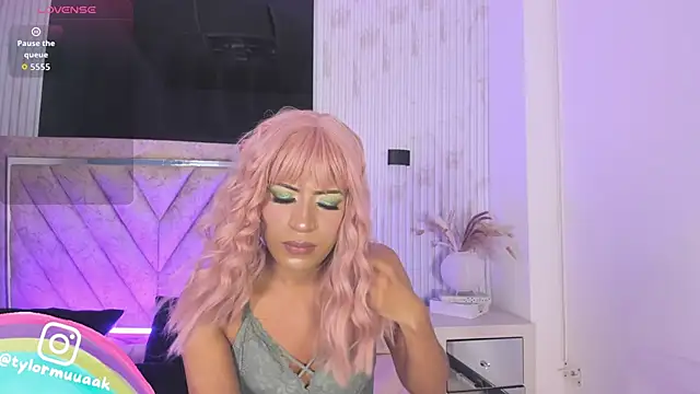 Taylor Harveey online show from 27, 11, 2025