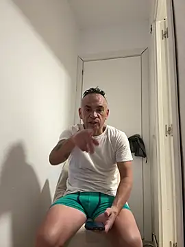 mateocali25 online show from 7, 7, 2026