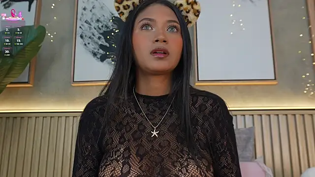 Isa Montiel online show from 10, 4, 2026