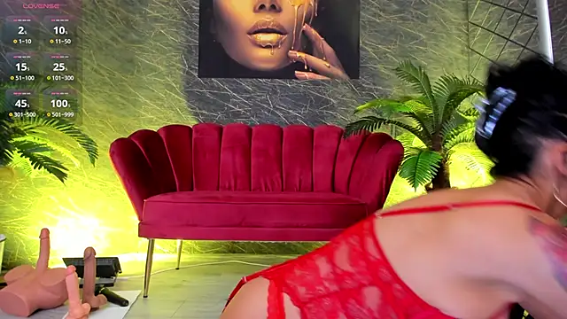 IzabelaTessa online show from 2, 5, 2026