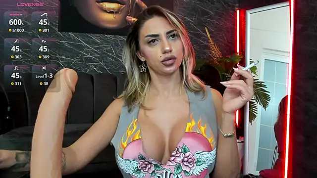 IzabelaTessa online show from 13, 11, 2025